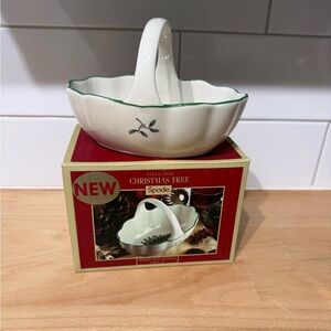 Spode 6" Christmas Tree Handled Basket | Brand New, Never Used